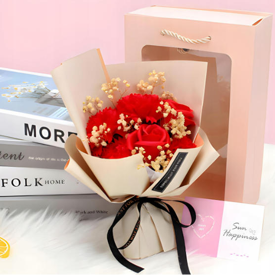 Bukiet Mydlanych Róż  W Torebce – Wieczna Róża, Elegancki Prezent dla Niej na Walentynki